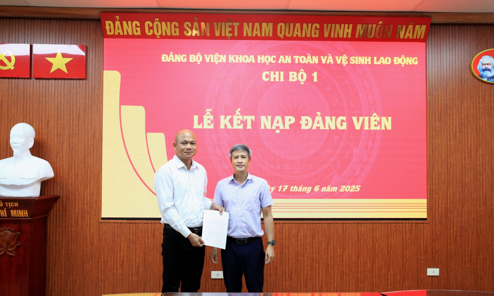 Trao QD Kieu Cao Tien