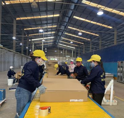 Đưa Luật An to&agrave;n vệ sinh lao động v&agrave;o cuộc sống