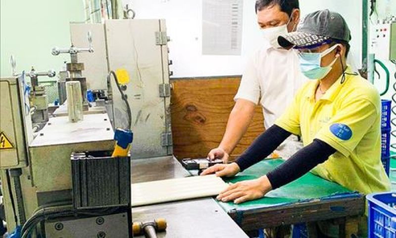 C&aacute;c cơ sở sản xuất, kinh doanh cần quan t&acirc;m hơn đến quan trắc m&ocirc;i trường lao động