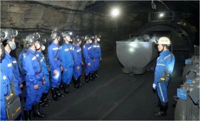 C&aacute;c yếu tố li&ecirc;n quan đến sức khỏe t&acirc;m thần người lao động khai th&aacute;c than hầm l&ograve; ở Việt Nam