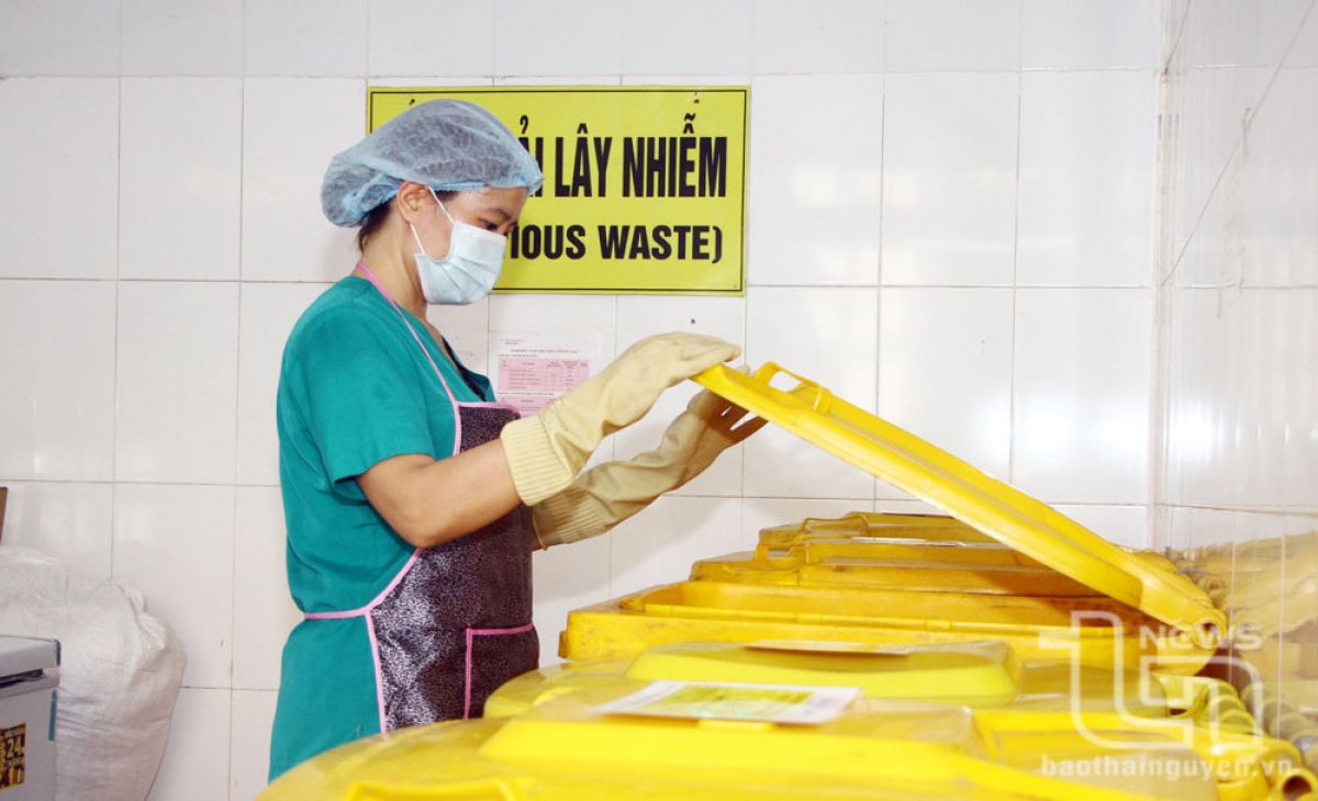 Đẩy mạnh phong tr&agrave;o &ldquo;Xanh - sạch - đẹp, bảo đảm an to&agrave;n vệ sinh lao động&rdquo;