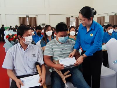 Cải thiện điều kiện l&agrave;m việc, hạn chế tai nạn lao động