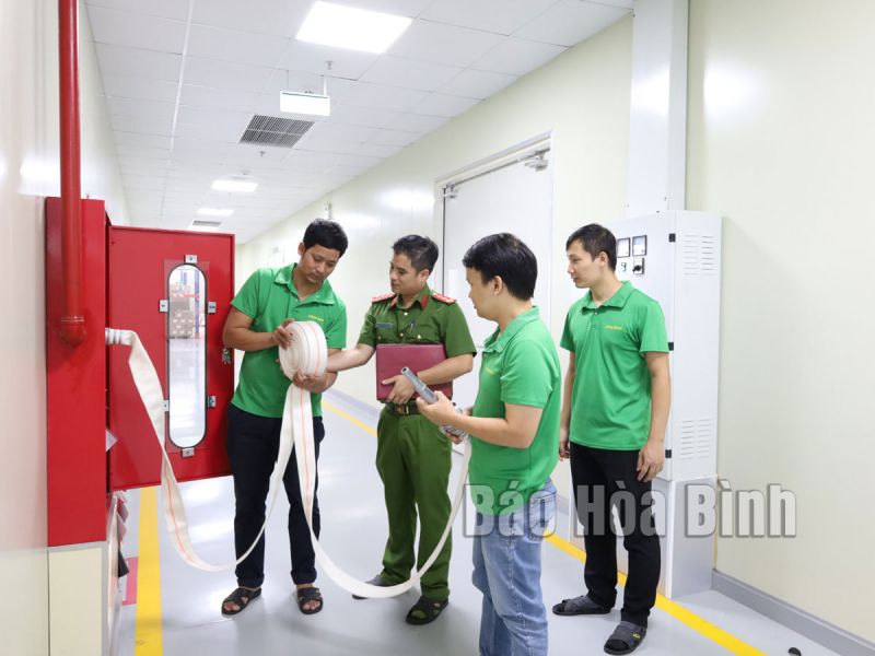 H&ograve;a B&igrave;nh: Ph&ograve;ng tr&aacute;nh nguy cơ mất an to&agrave;n lao động