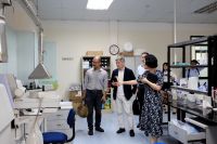 Đo&agrave;n c&aacute;n bộ Hiệp hội An to&agrave;n v&agrave; Sức khoẻ c&ocirc;ng nghiệp Nhật Bản (JISHA) thăm v&agrave; l&agrave;m việc với Trạm Quan trắc v&agrave; Ph&acirc;n t&iacute;ch m&ocirc;i trường lao động