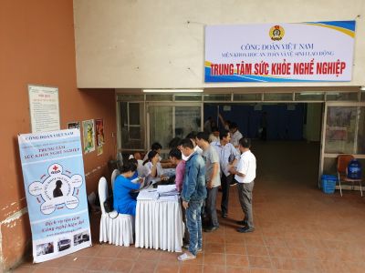 Quan trắc m&ocirc;i trường lao động v&agrave; kh&aacute;m ph&aacute;t hiện bệnh nghề nghiệp