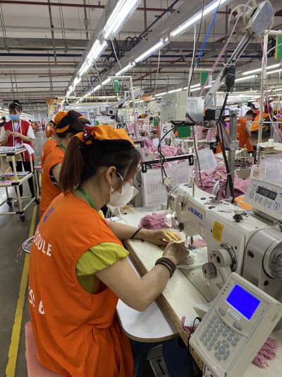 Sức khoẻ người lao động phải l&agrave; ưu ti&ecirc;n h&agrave;ng đầu