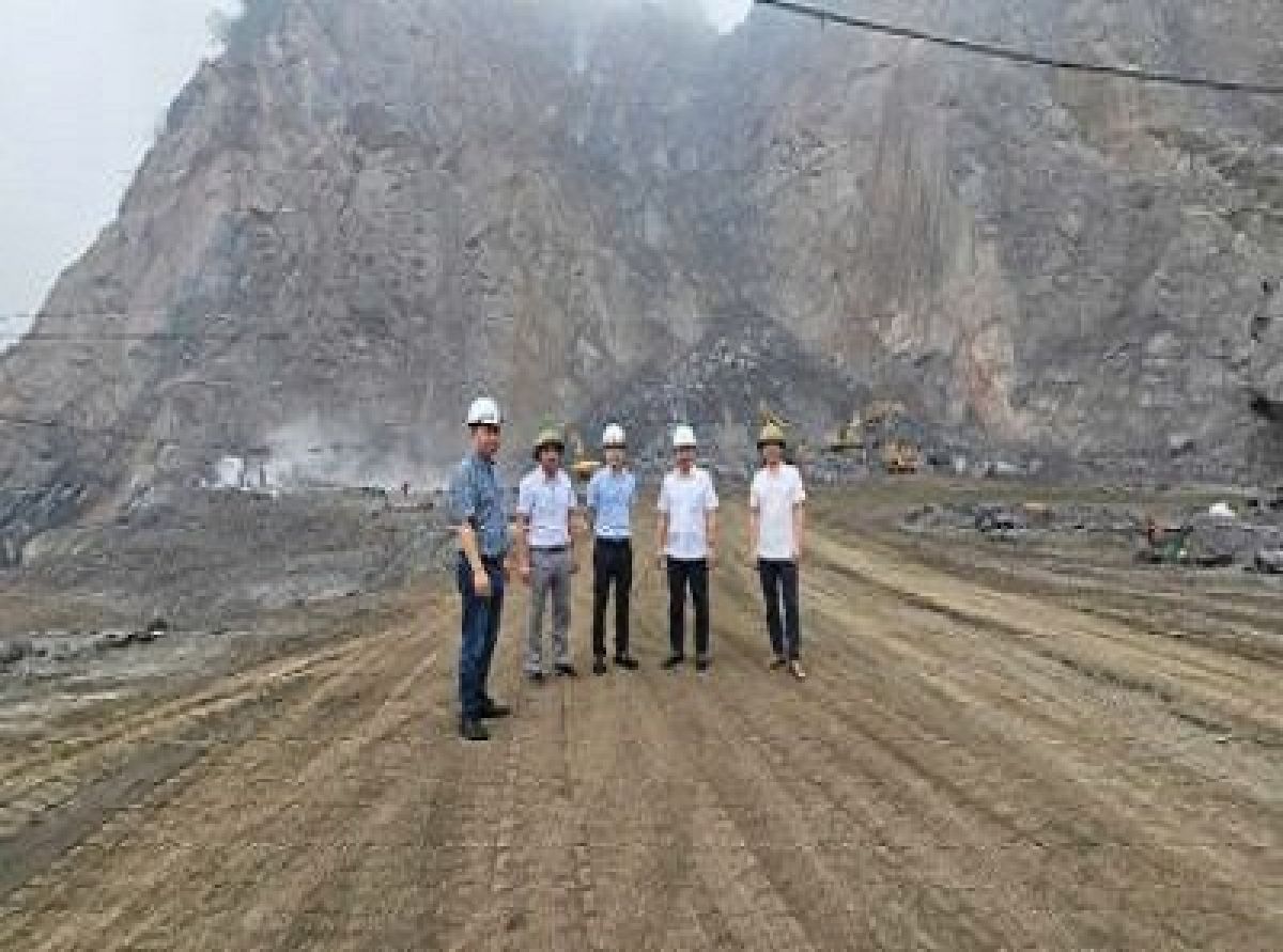 Tăng cường c&ocirc;ng t&aacute;c kiểm tra ATVSLĐ v&igrave; m&ocirc;i trường lao động an to&agrave;n v&agrave; ph&aacute;t triển bền vững