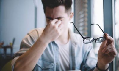 Cẩn trọng với chứng kh&oacute; chịu ở mắt