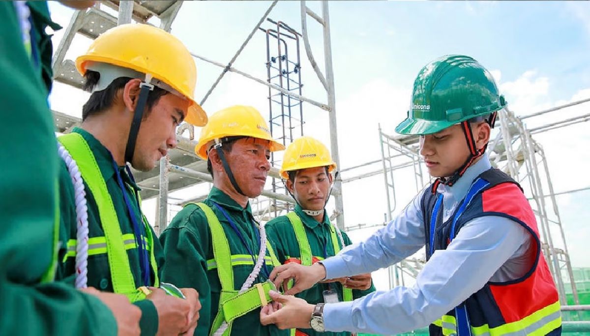 Bổ sung Luật An to&agrave;n, vệ sinh lao động (sửa đổi): V&aacute; &ldquo;khoảng trống&rdquo; cho nền kinh tế số